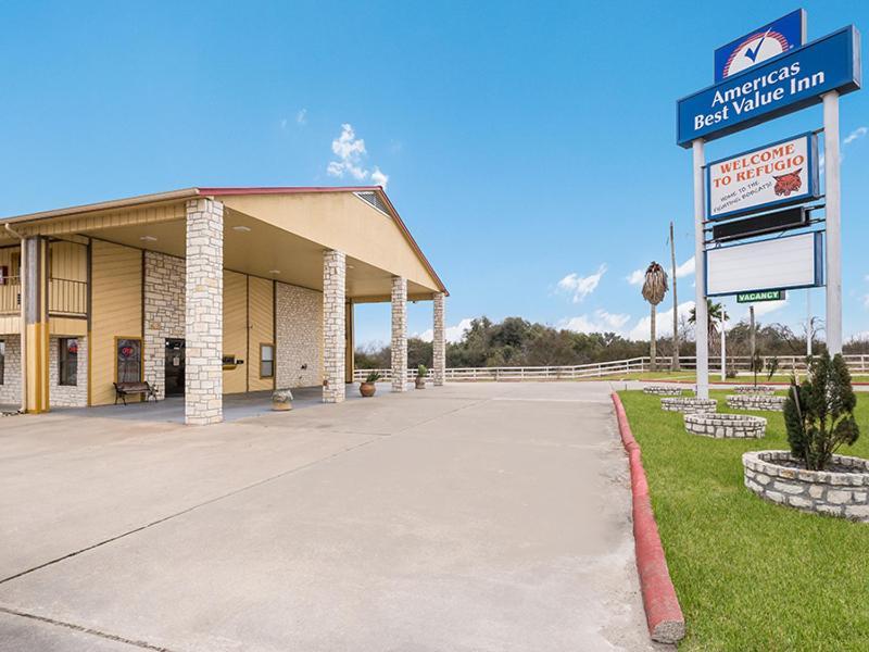 Americas Best Value Inn Refugio Exterior foto